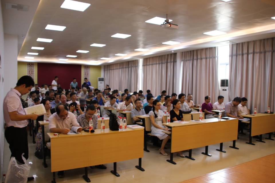 17.10.02 伟德官网成功举办1987届校友30周年毕业聚会-7b6e884750b250a